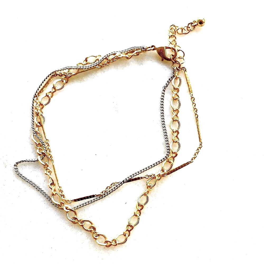 Celebrity Stylist Nola Singer handmade chain link bracelet gold silver